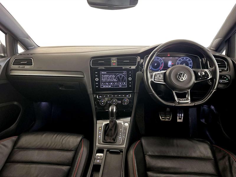 Used Volkswagen Golf 2017 for sale - 77159222: Photo 3