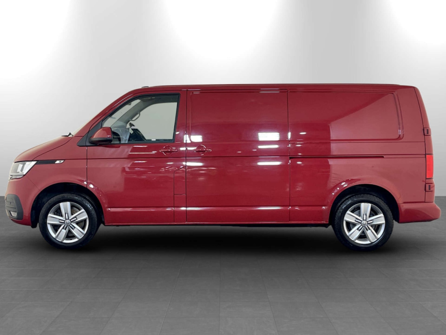 Used Volkswagen Transporter 2021 for sale - 77211775: Photo 7