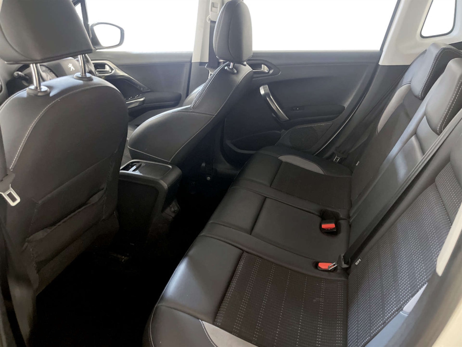 Used Peugeot 2008 2016 for sale - 77355580: Photo 14