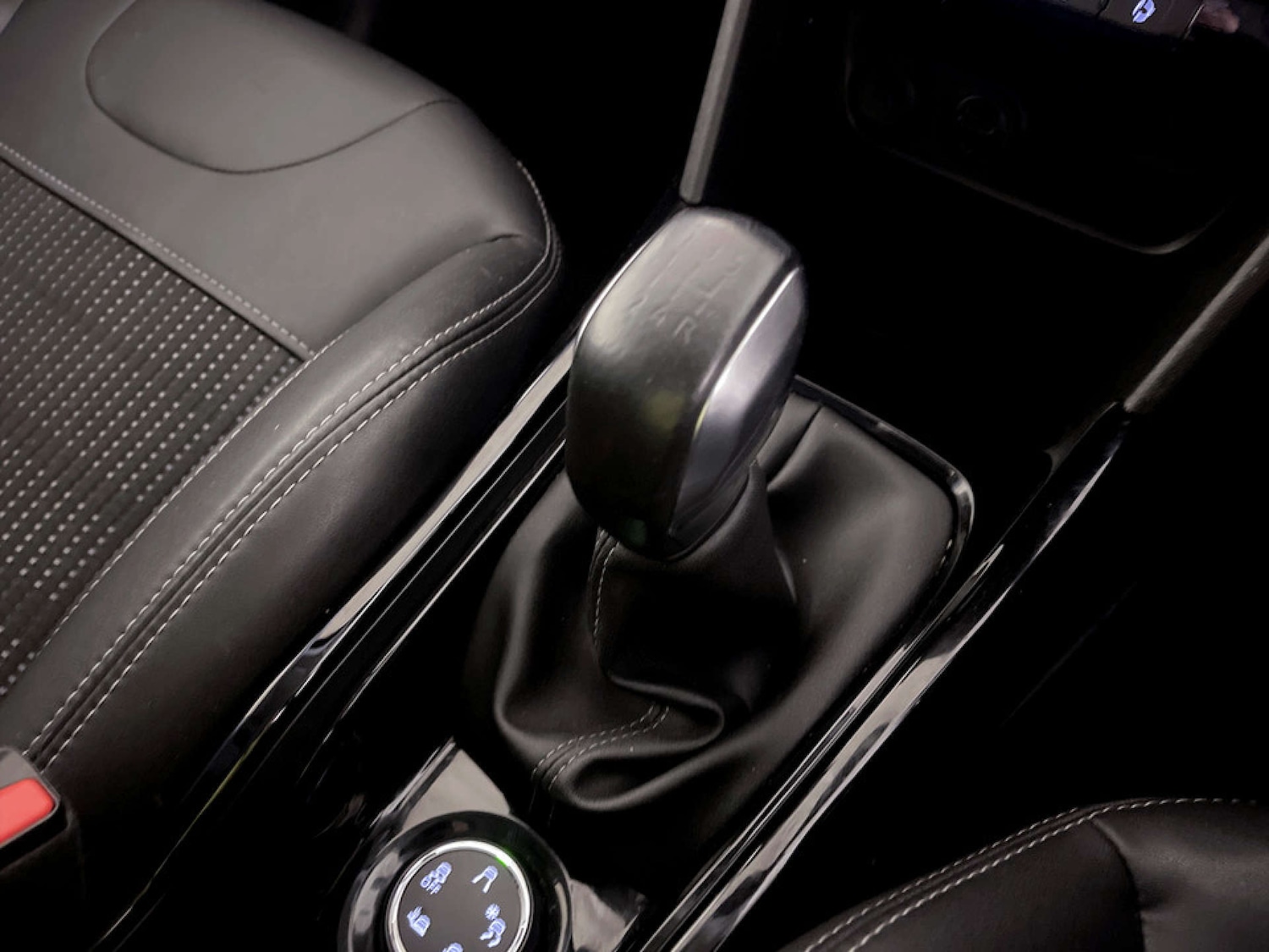 Used Peugeot 2008 2016 for sale - 77355580: Photo 25