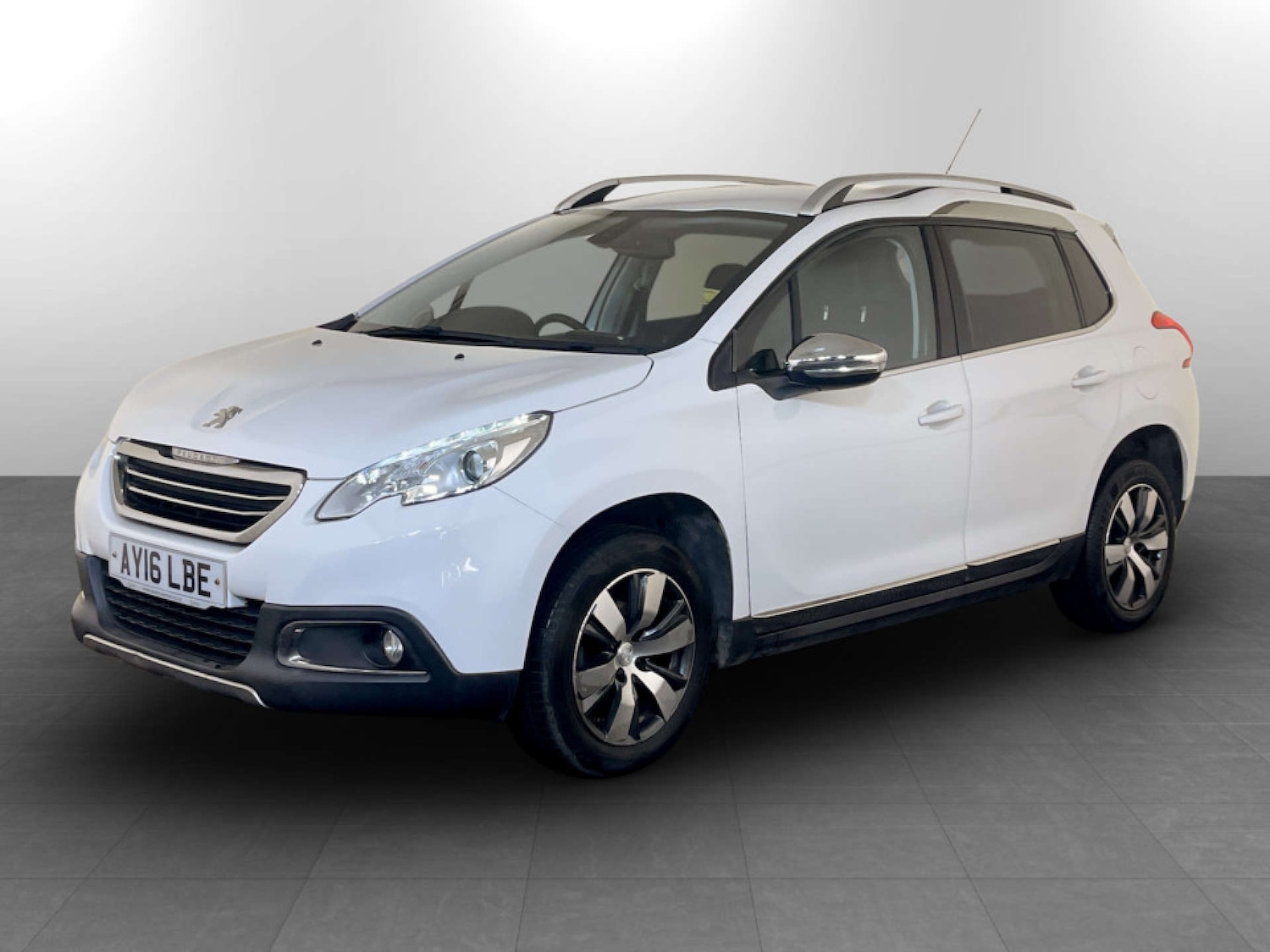 Used Peugeot 2008 2016 for sale - 77355580: Photo 6