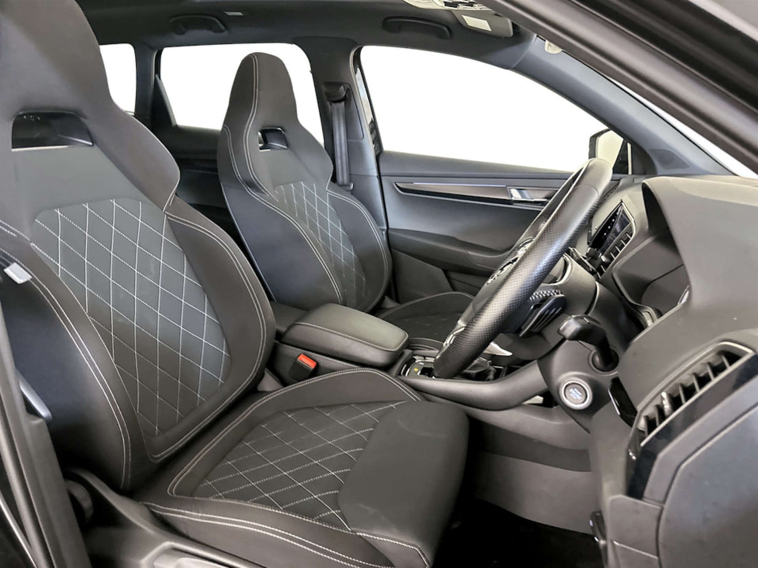 Used Skoda Karoq 2022 for sale - 77288559: Photo 11