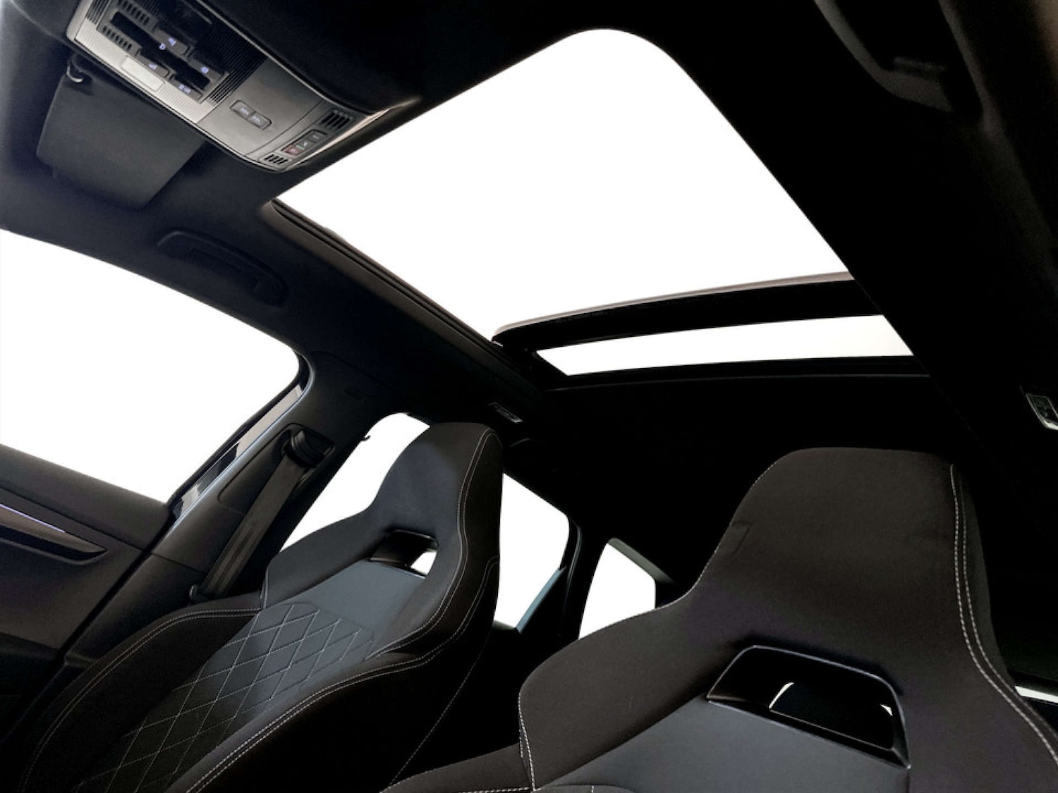 Used Skoda Karoq 2022 for sale - 77288559: Photo 12