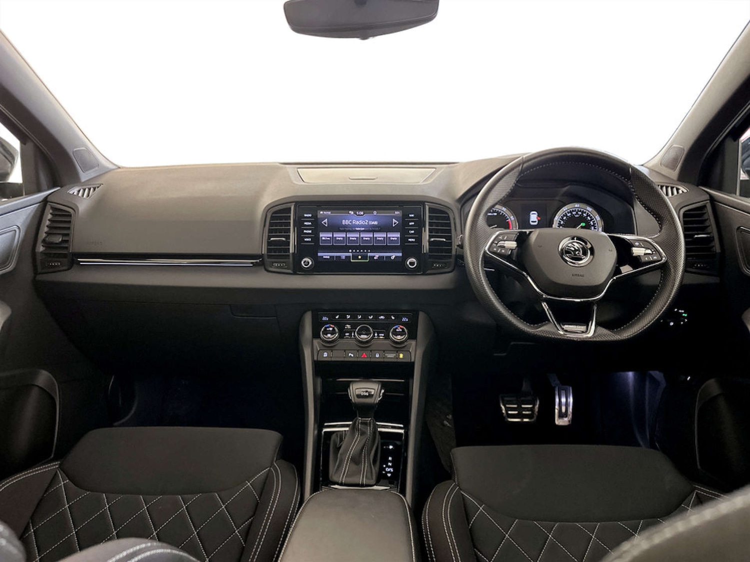 Used Skoda Karoq 2022 for sale - 77288559: Photo 3