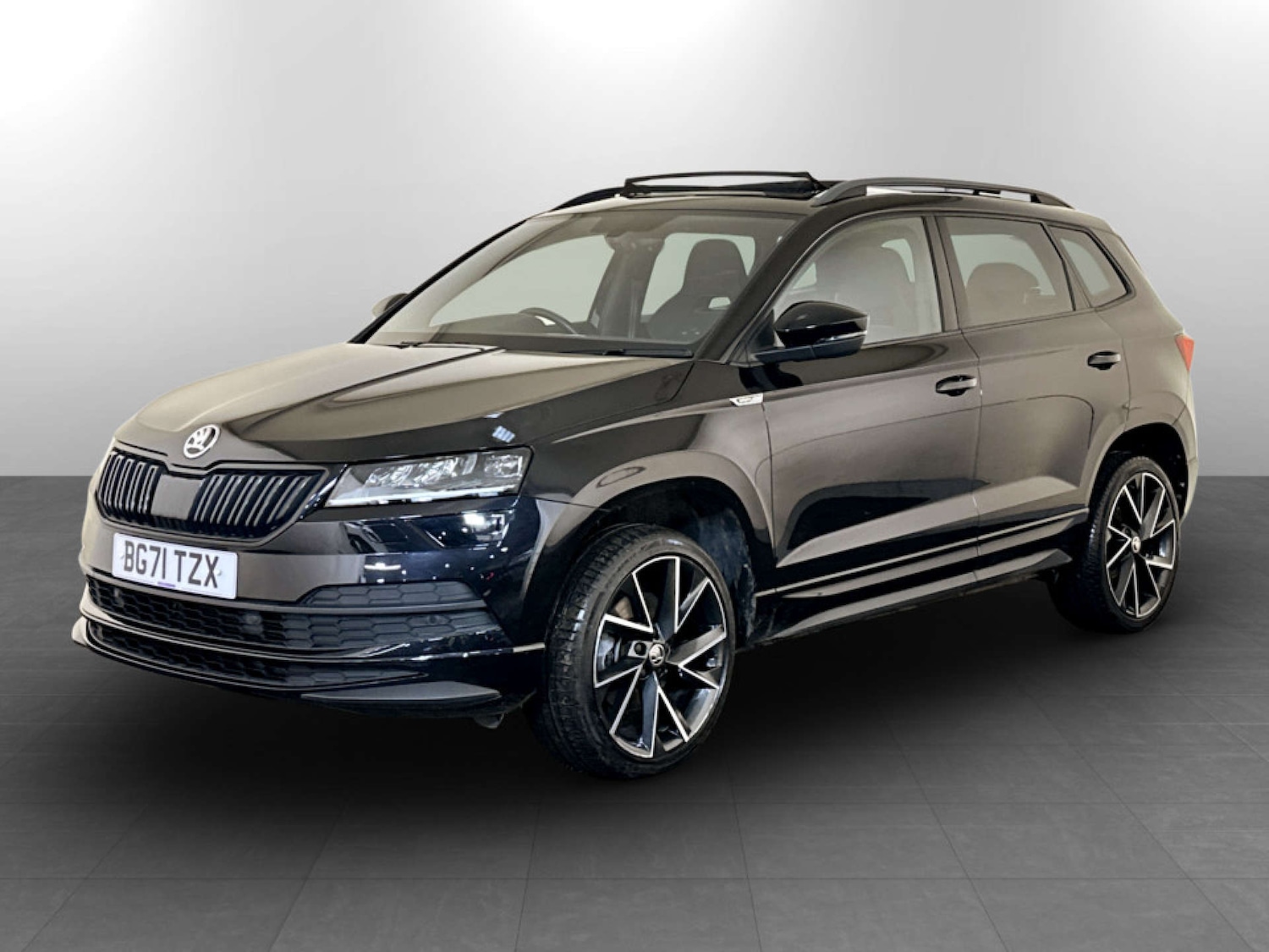 Used Skoda Karoq 2022 for sale - 77288559: Photo 4