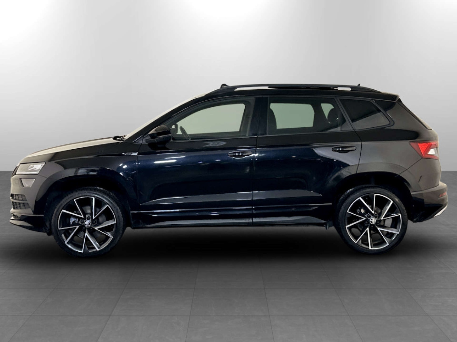 Used Skoda Karoq 2022 for sale - 77288559: Photo 5