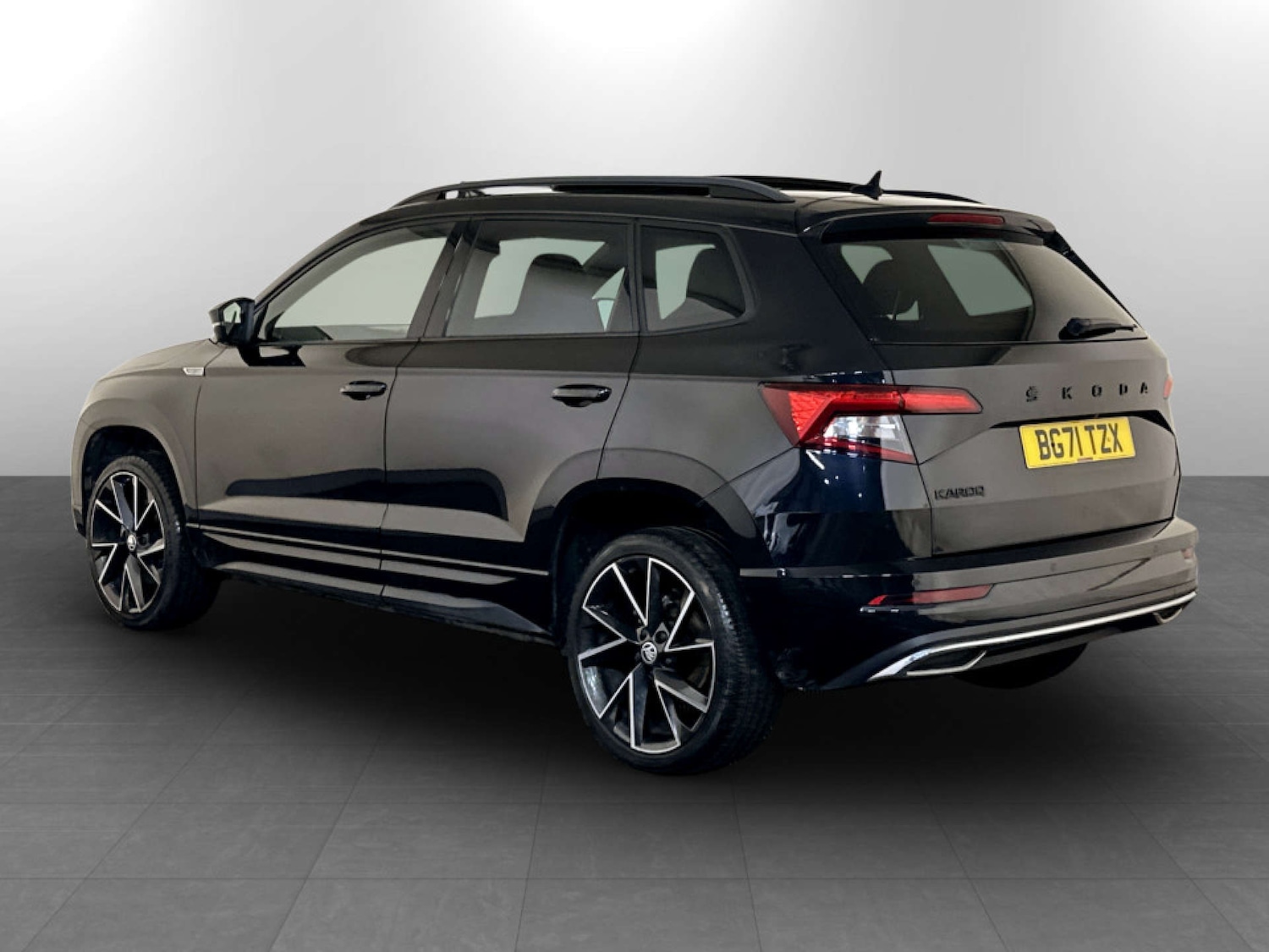 Used Skoda Karoq 2022 for sale - 77288559: Photo 6