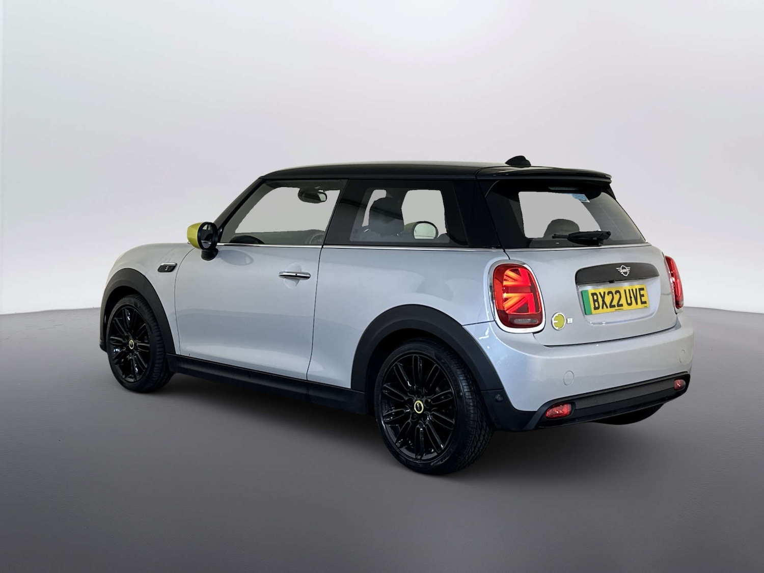 Used MINI Hatch 2022 for sale - 77964895: Photo 8