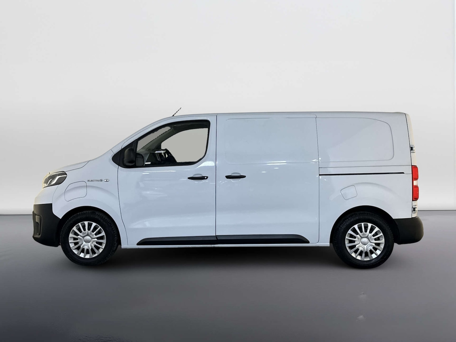 Used Toyota ProAce 2024 for sale - 77954357: Photo 7