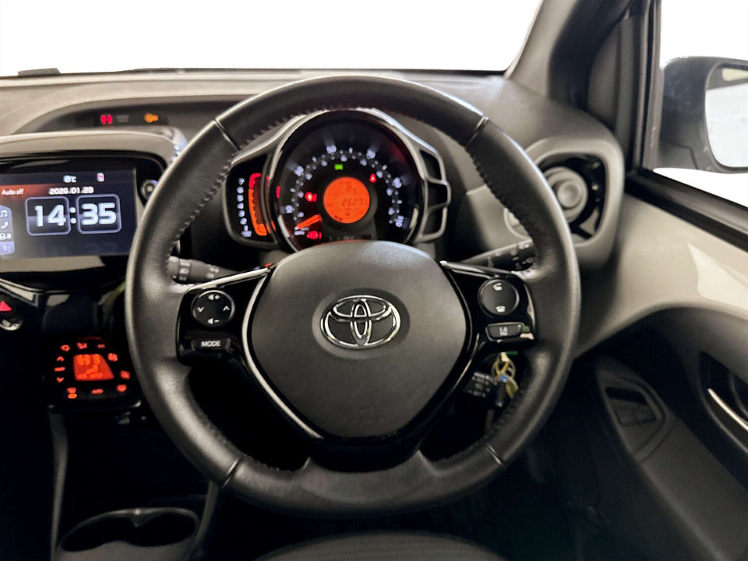 Used Toyota AYGO 2021 for sale - 77355501: Photo 16