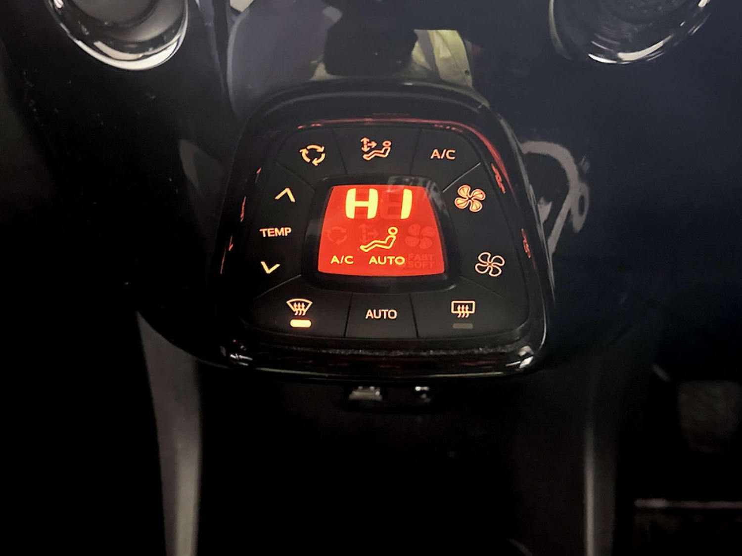 Used Toyota AYGO 2021 for sale - 77355501: Photo 23