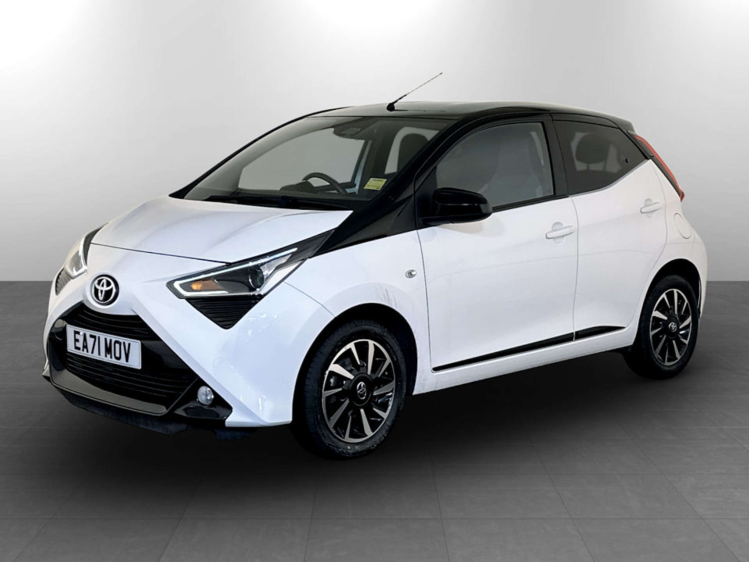 Used Toyota AYGO 2021 for sale - 77355501: Photo 6