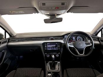 Used Volkswagen Passat 2023 for sale - 77535140: Photo