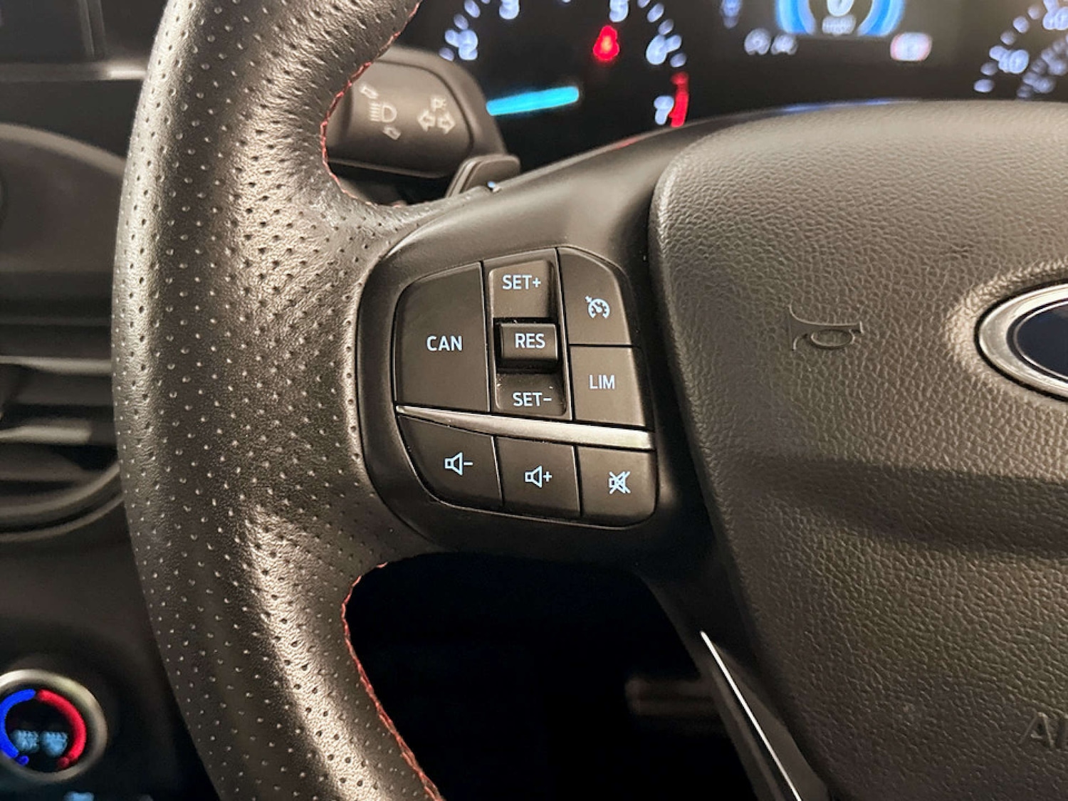 Used Ford Focus 2019 for sale - 77247856: Photo 18