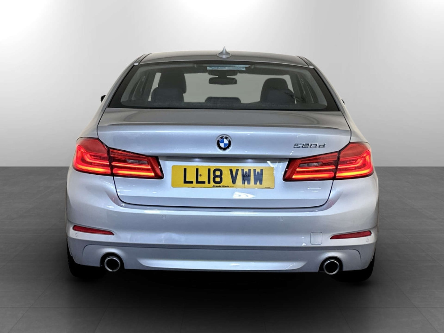 Used BMW 5 Series 2018 for sale - 77326051: Photo 9