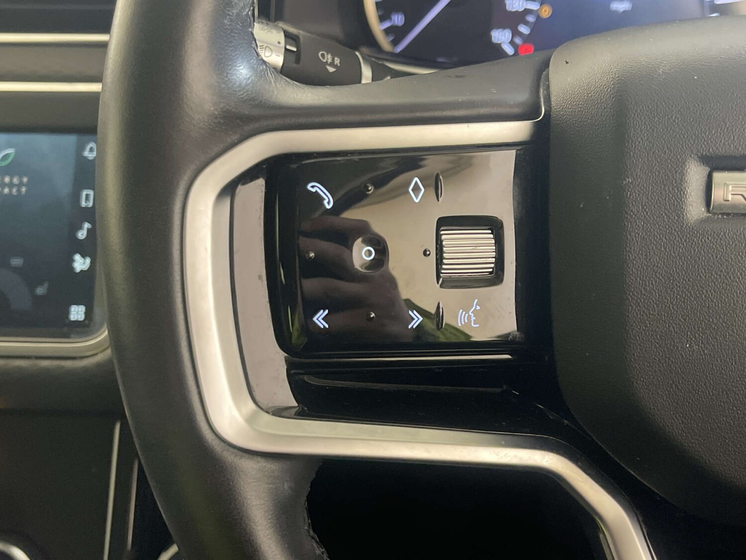 Used Land Rover Range Rover Evoque 2022 for sale - 77905936: Photo 17