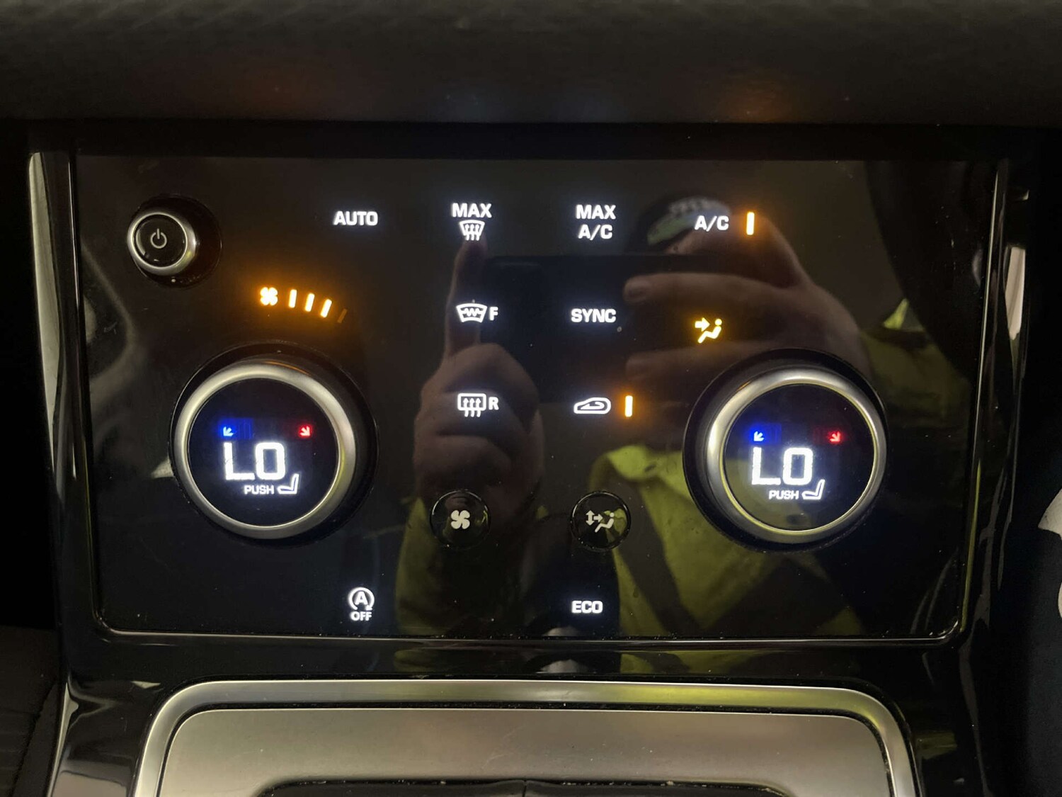 Used Land Rover Range Rover Evoque 2022 for sale - 77905936: Photo 24