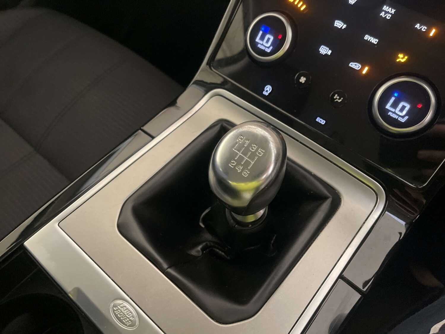 Used Land Rover Range Rover Evoque 2022 for sale - 77905936: Photo 25