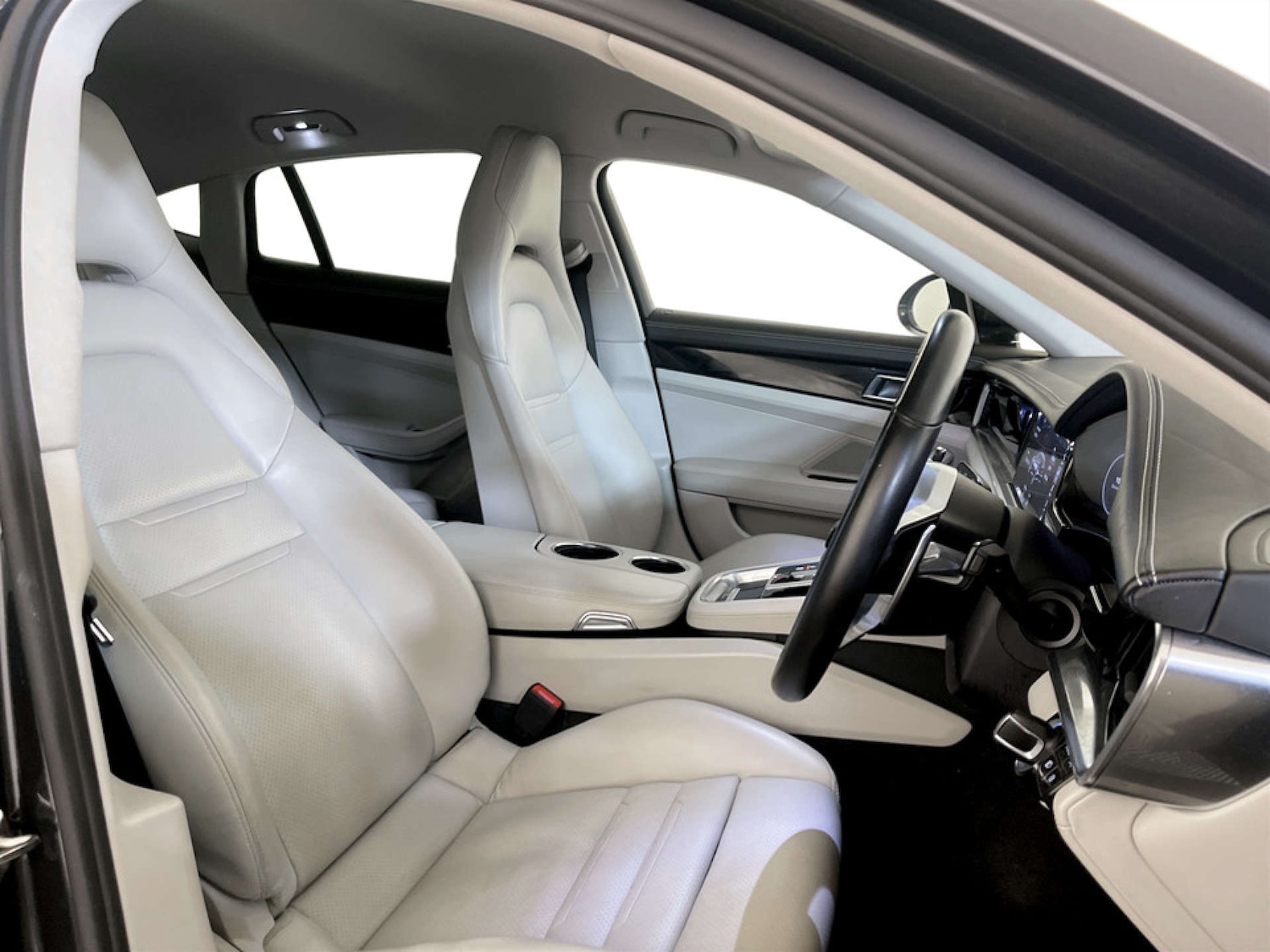 Used Porsche Panamera 2017 for sale - 77185246: Photo 13