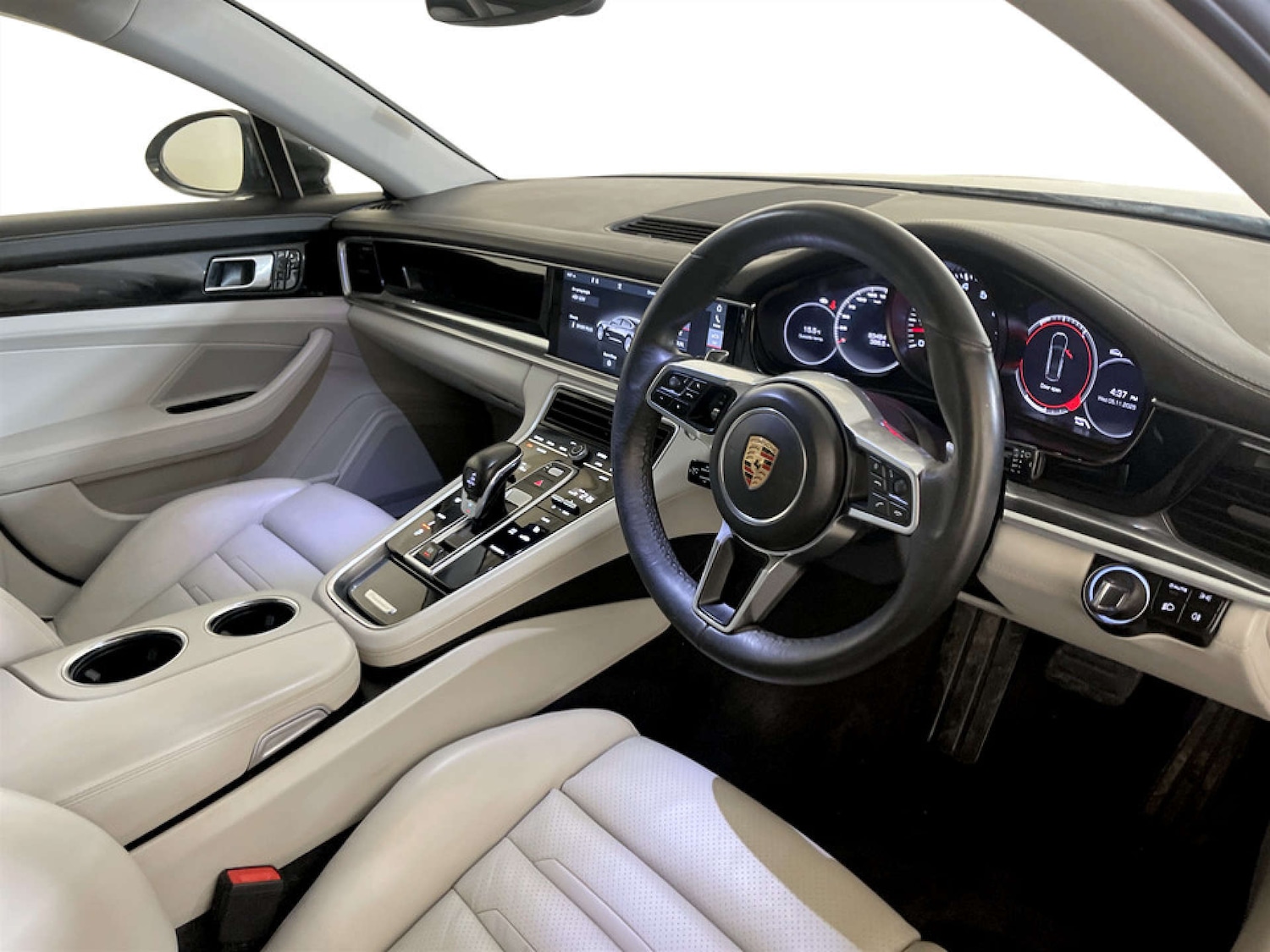 Used Porsche Panamera 2017 for sale - 77185246: Photo 16