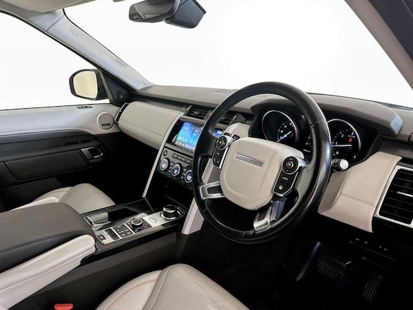 Used Land Rover Discovery 2017 for sale - 76234737: Photo 16