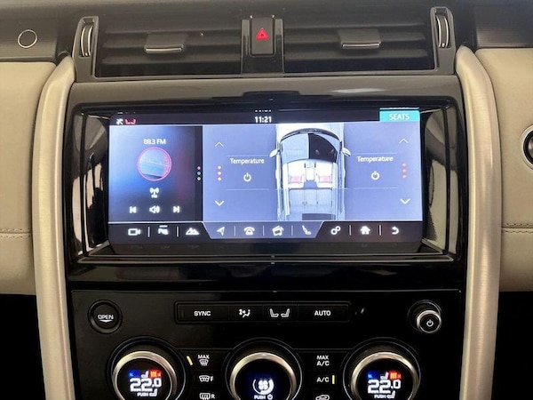 Used Land Rover Discovery 2017 for sale - 76234737: Photo 25