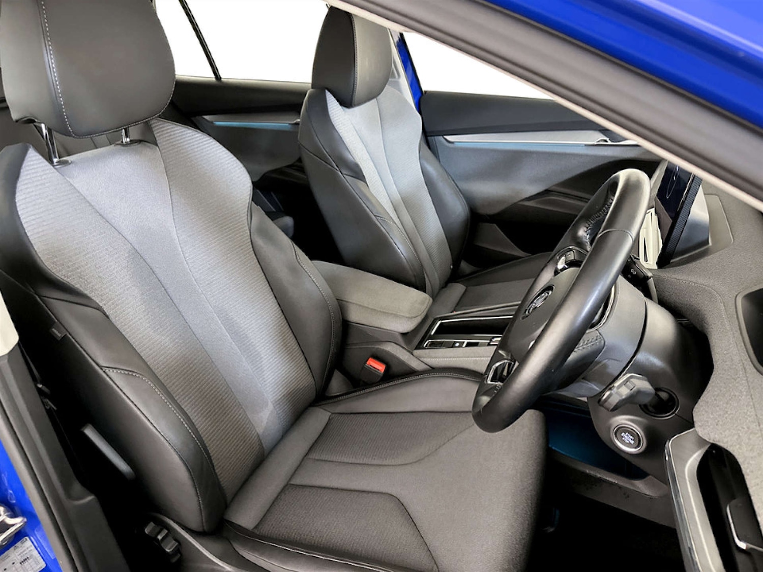 Used Skoda Enyaq 2021 for sale - 77184986: Photo 13