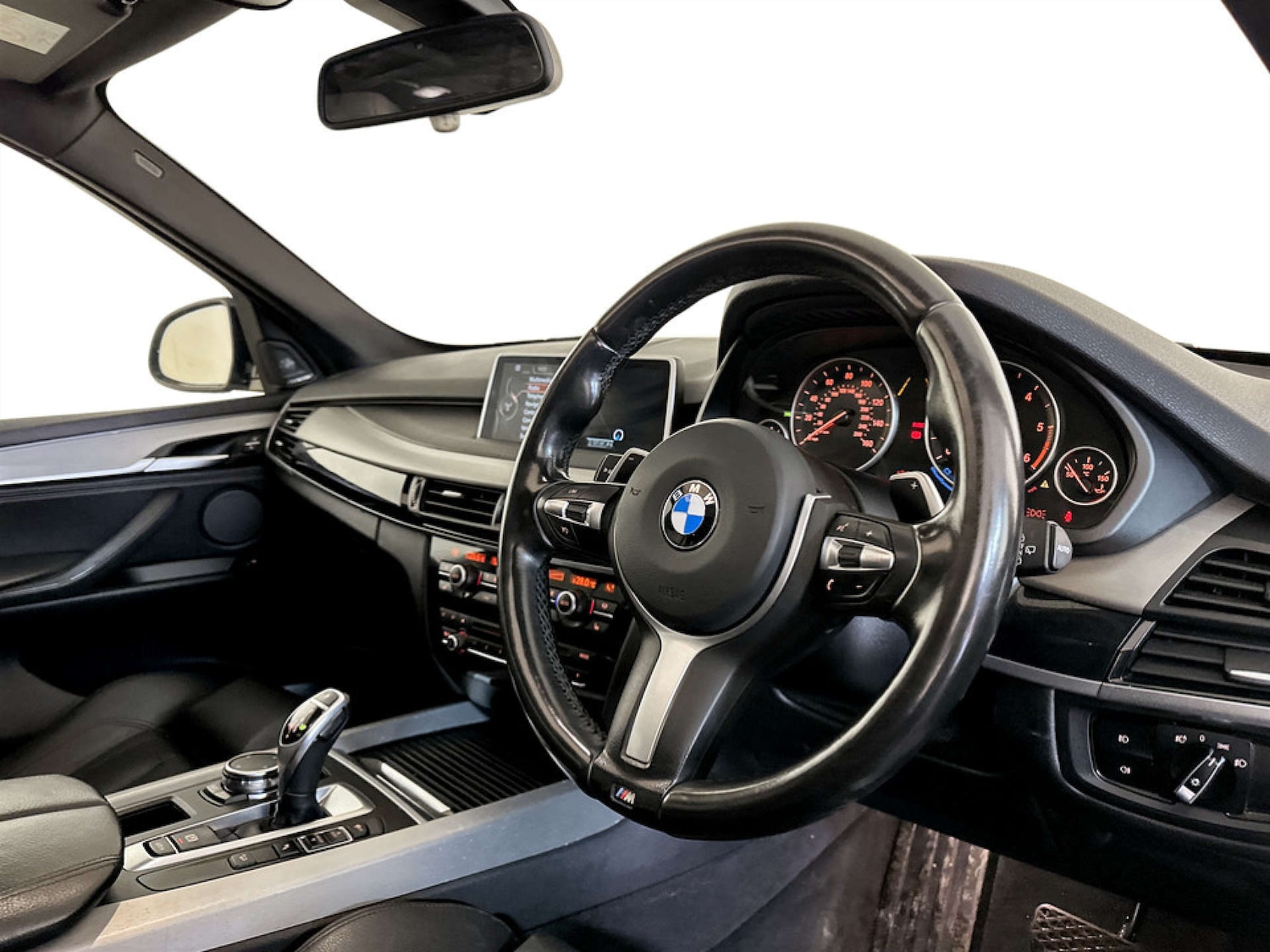 Used BMW X5 2015 for sale - 77523318: Photo 18