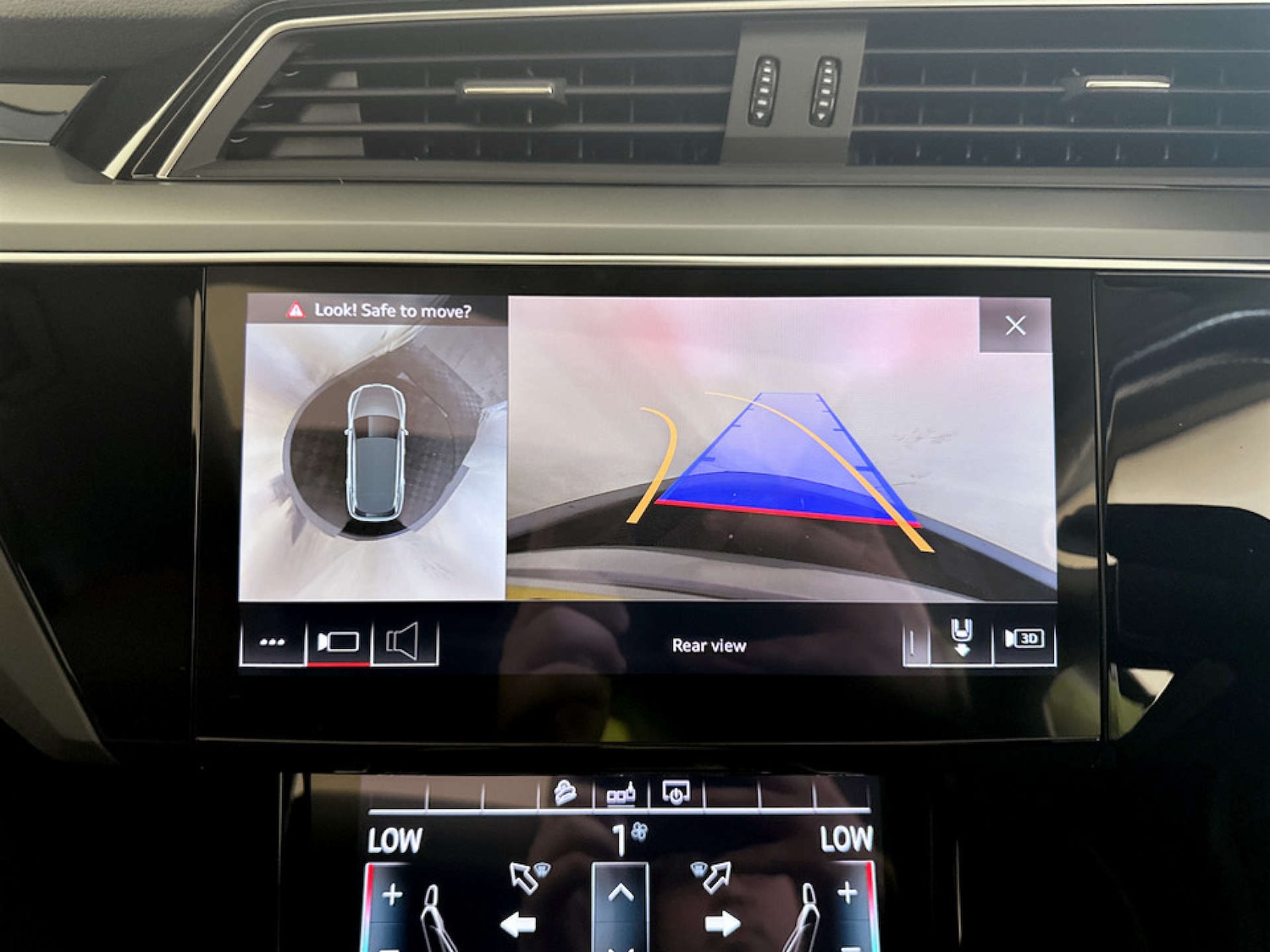 Used Audi e-tron 2020 for sale - 77780940: Photo 28