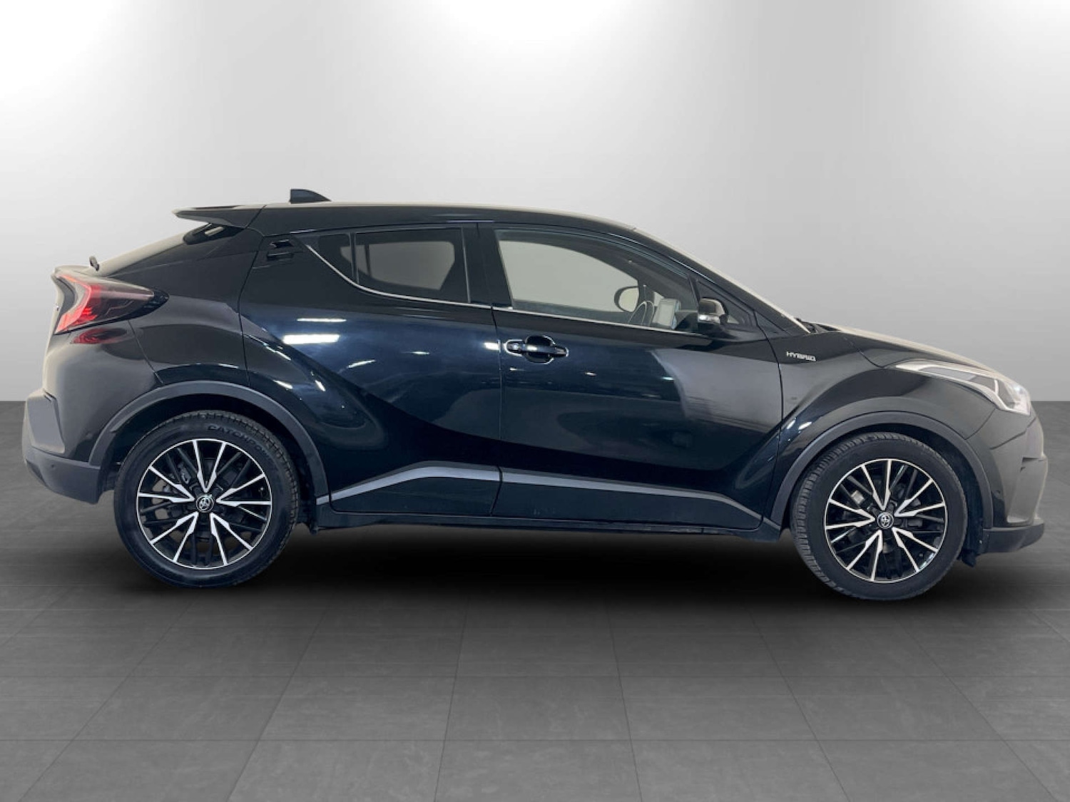 Used Toyota C-HR 2019 for sale - 77422853: Photo 10