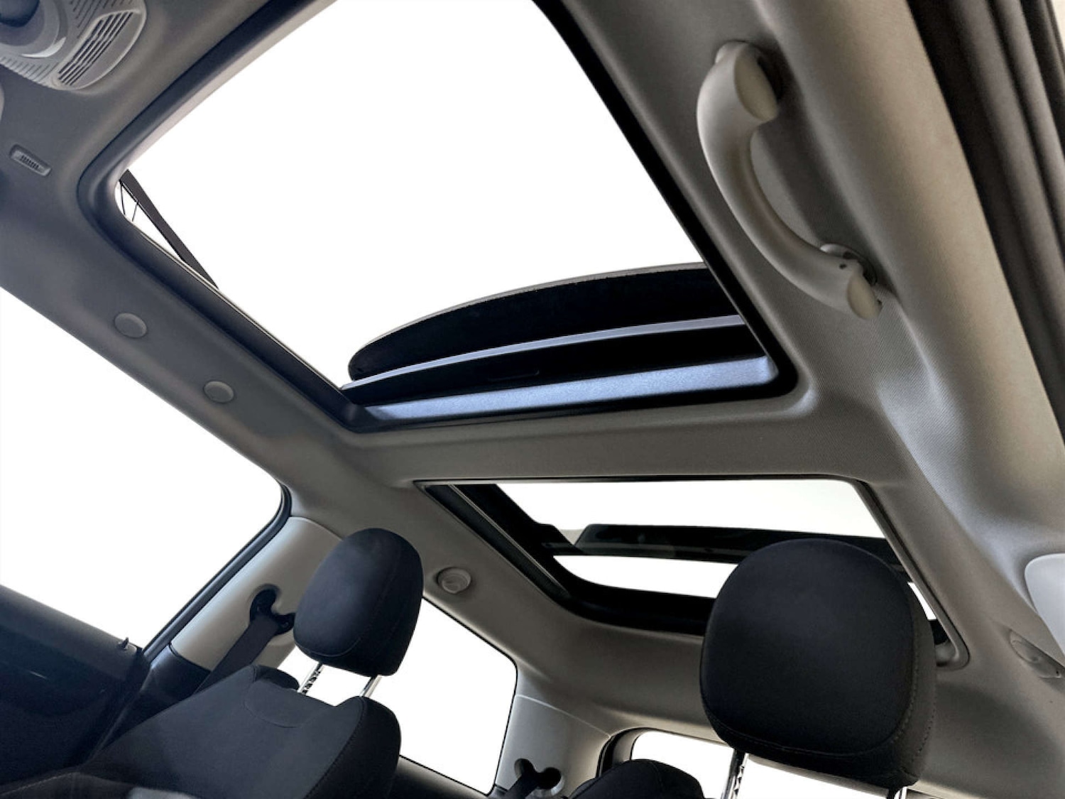 Used MINI Hatch 2019 for sale - 77604027: Photo 14