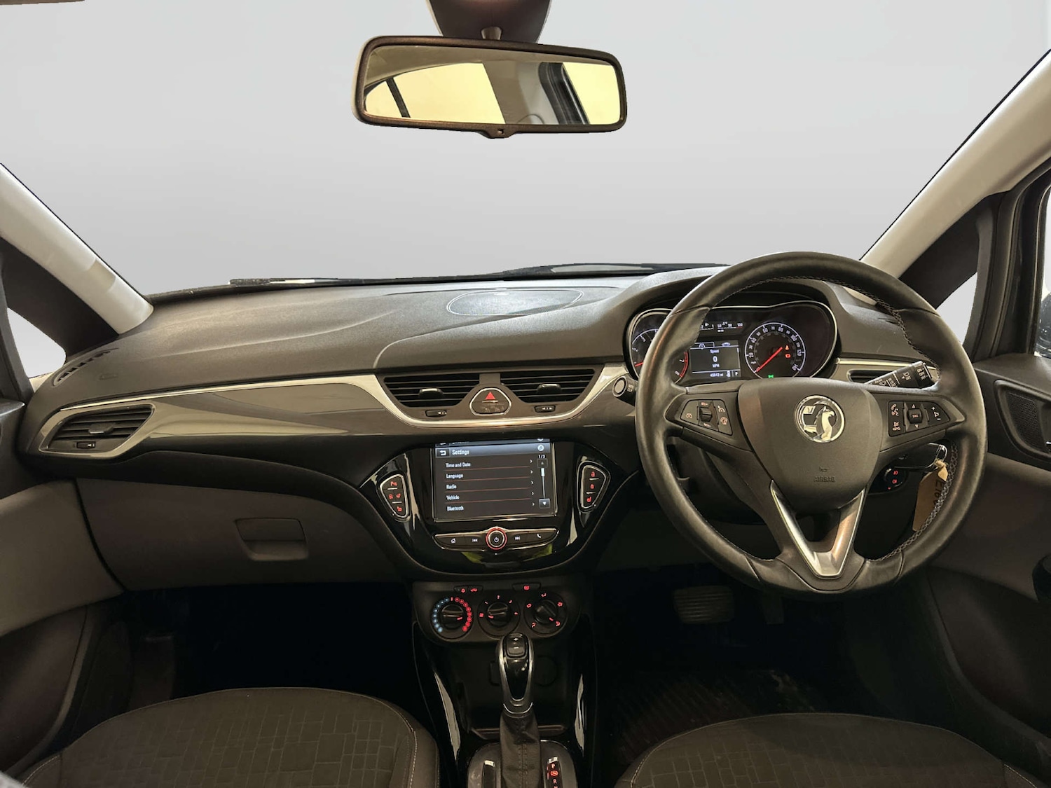 Used Vauxhall Corsa 2016 for sale - 78045088: Photo 3