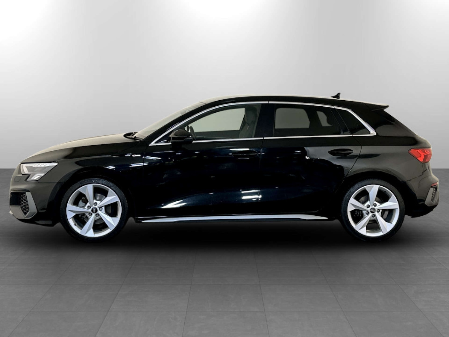 Used Audi A3 2021 for sale - 77185328: Photo 7