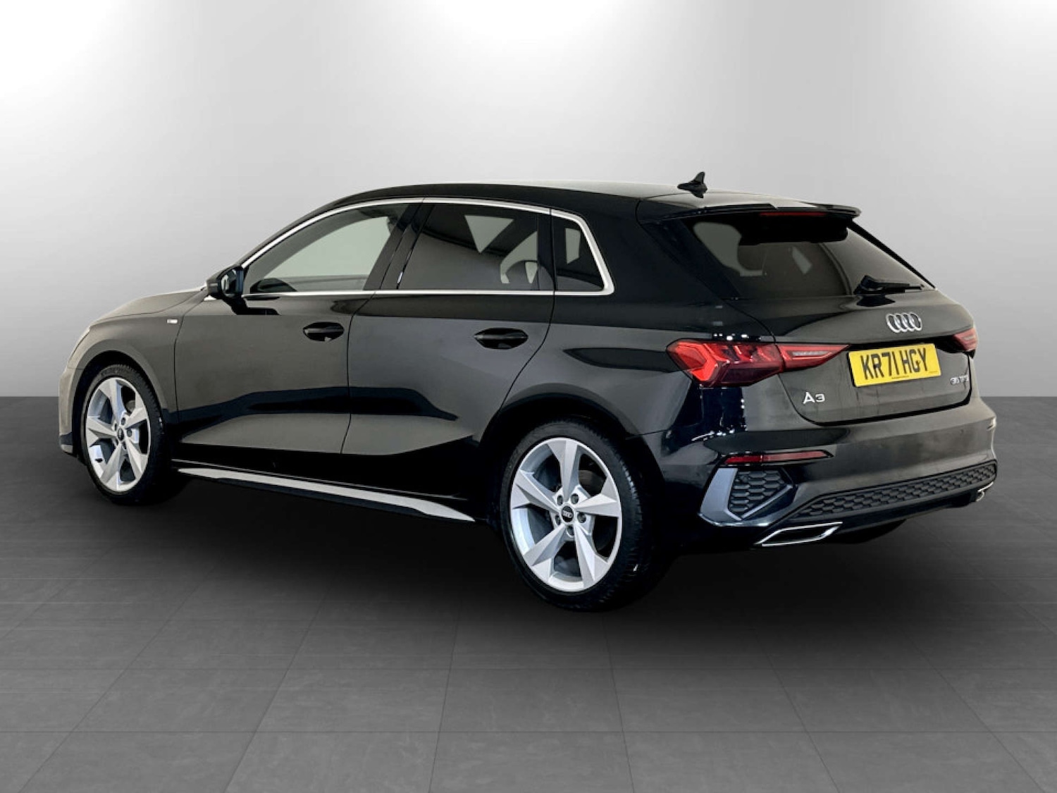 Used Audi A3 2021 for sale - 77185328: Photo 8