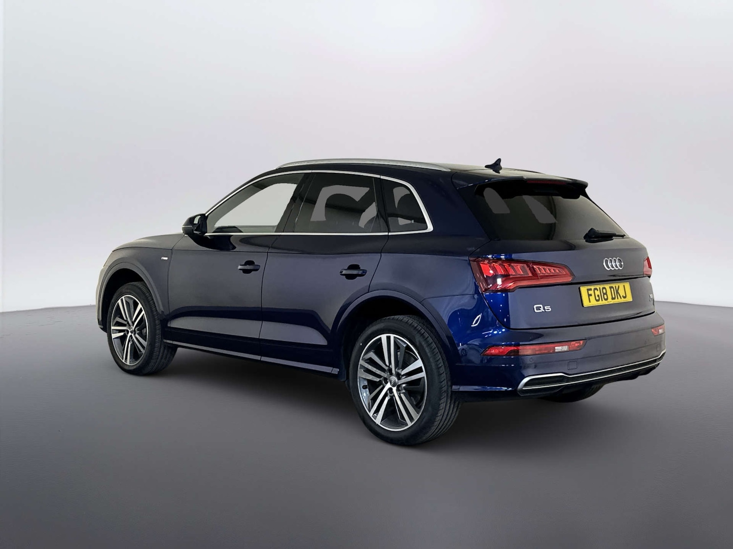 Used Audi Q5 2018 for sale - 77953321: Photo 8