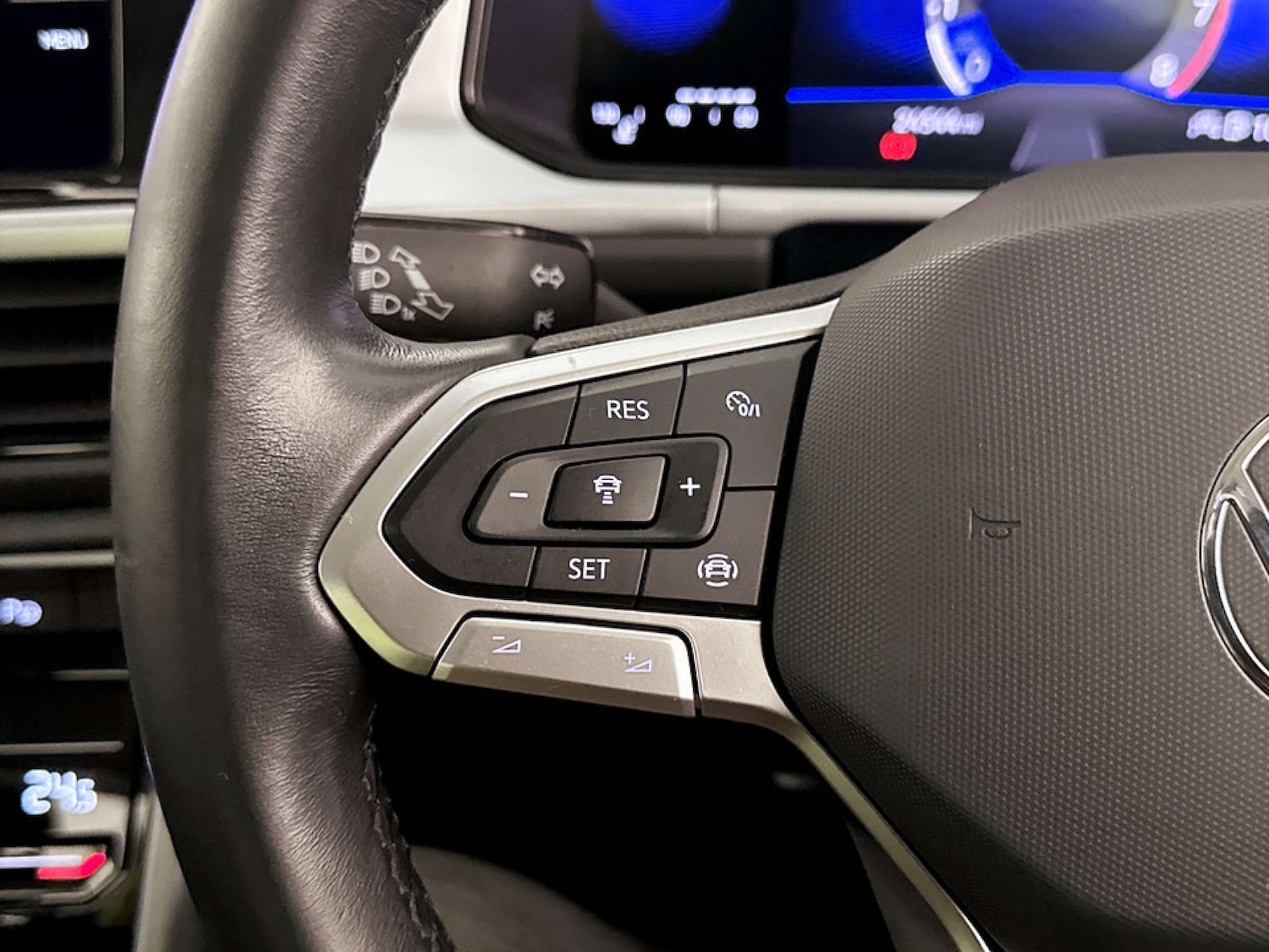 Used Volkswagen T-Roc 2022 for sale - 77209989: Photo 18