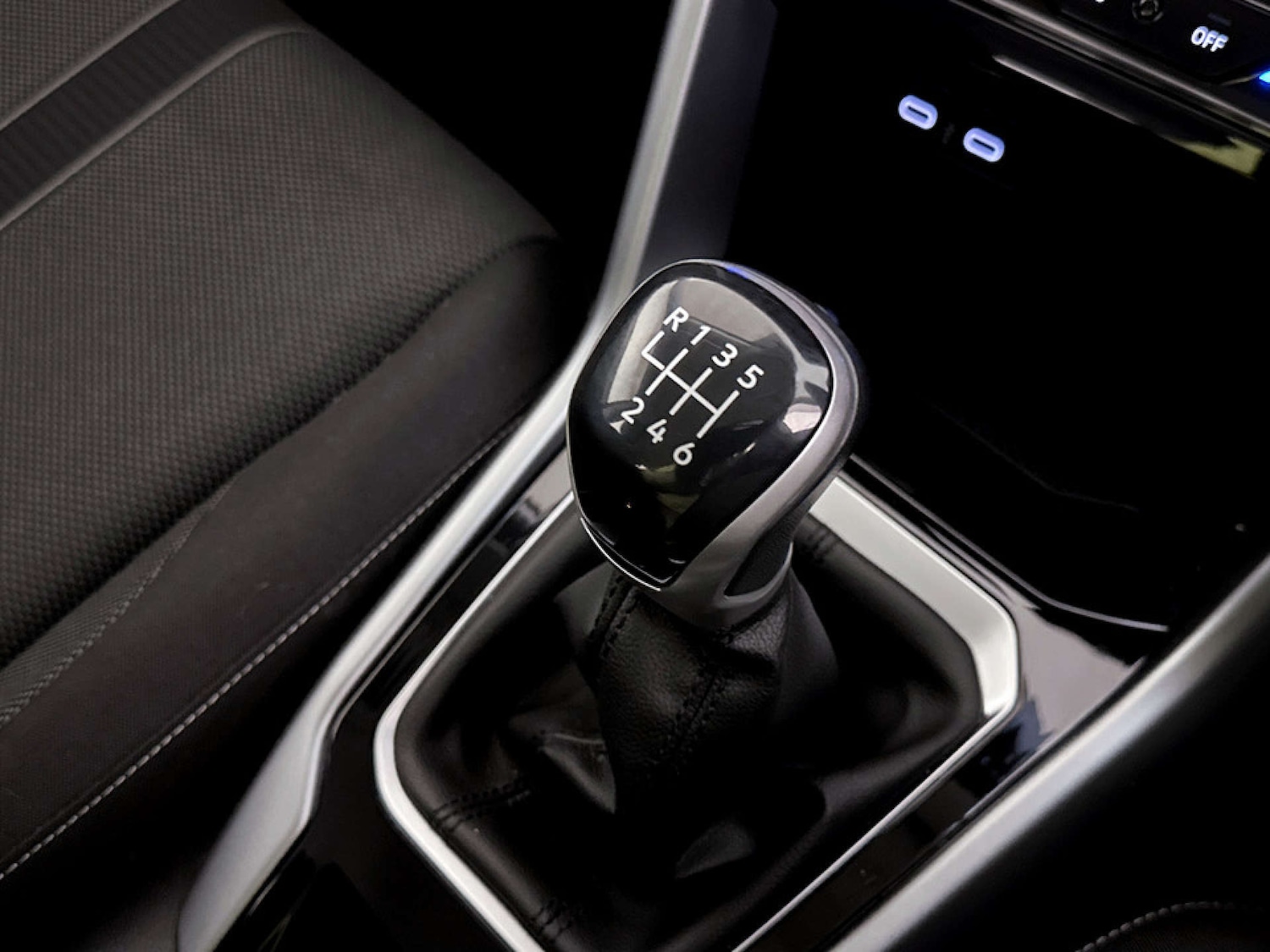 Used Volkswagen T-Roc 2022 for sale - 77209989: Photo 26