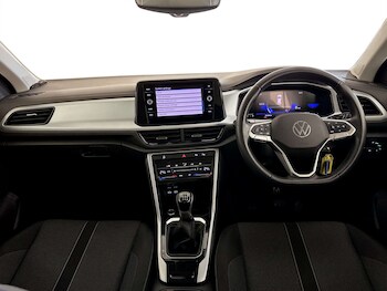 Used Volkswagen T-Roc 2022 for sale - 77209989: Photo