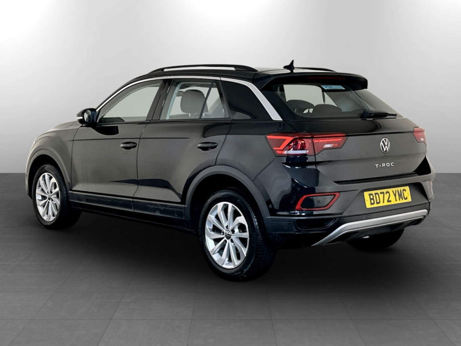 Used Volkswagen T-Roc 2022 for sale - 77209989: Photo 8
