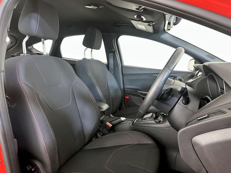Used Ford Focus 2017 for sale - 76146615: Photo 13