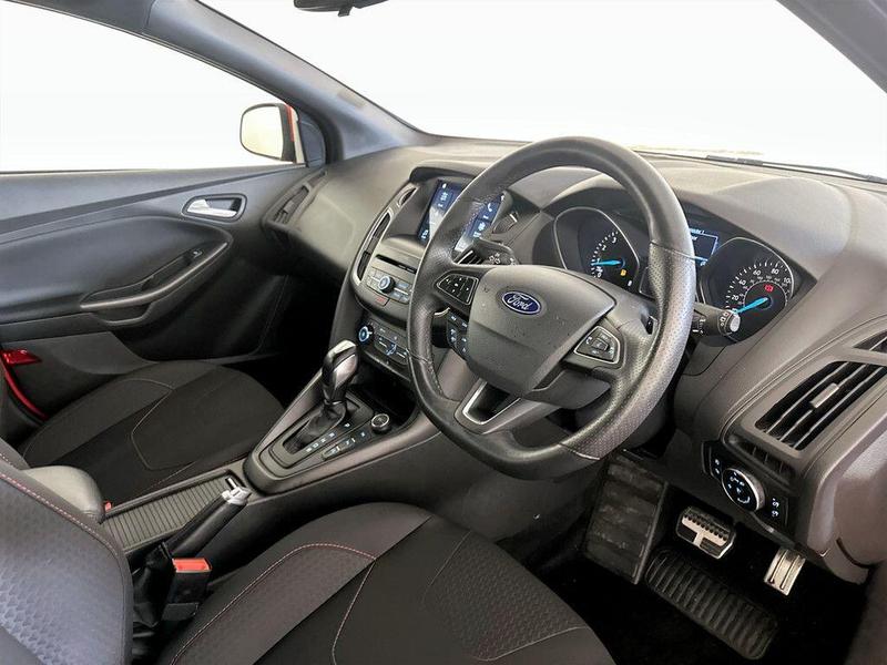 Used Ford Focus 2017 for sale - 76146615: Photo 15
