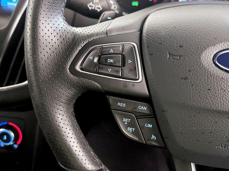 Used Ford Focus 2017 for sale - 76146615: Photo 17