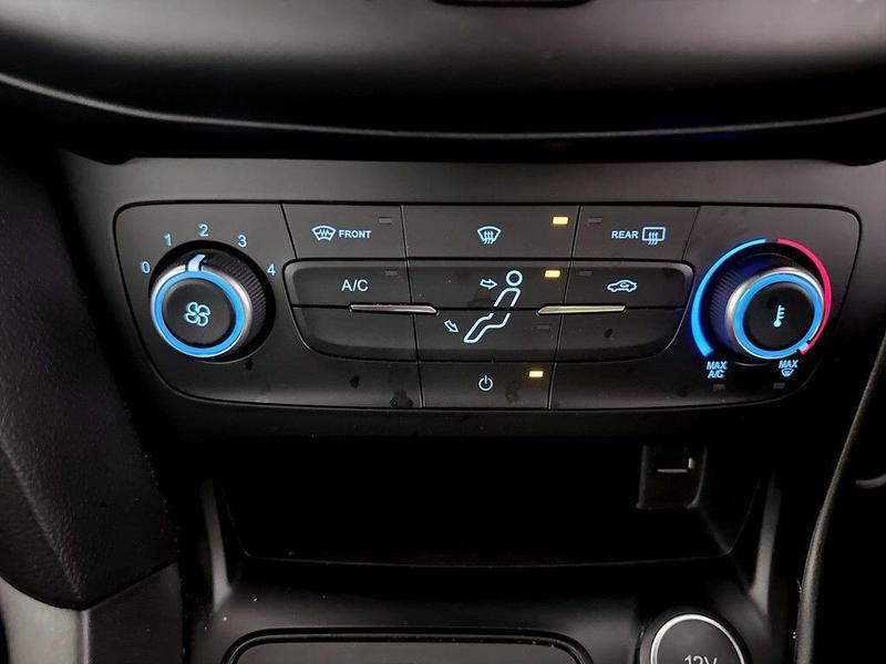 Used Ford Focus 2017 for sale - 76146615: Photo 24