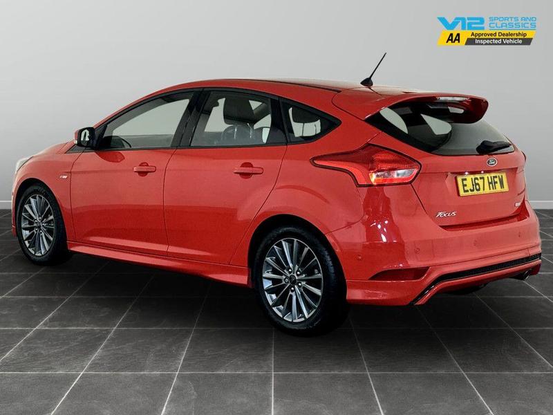 Used Ford Focus 2017 for sale - 76146615: Photo 8