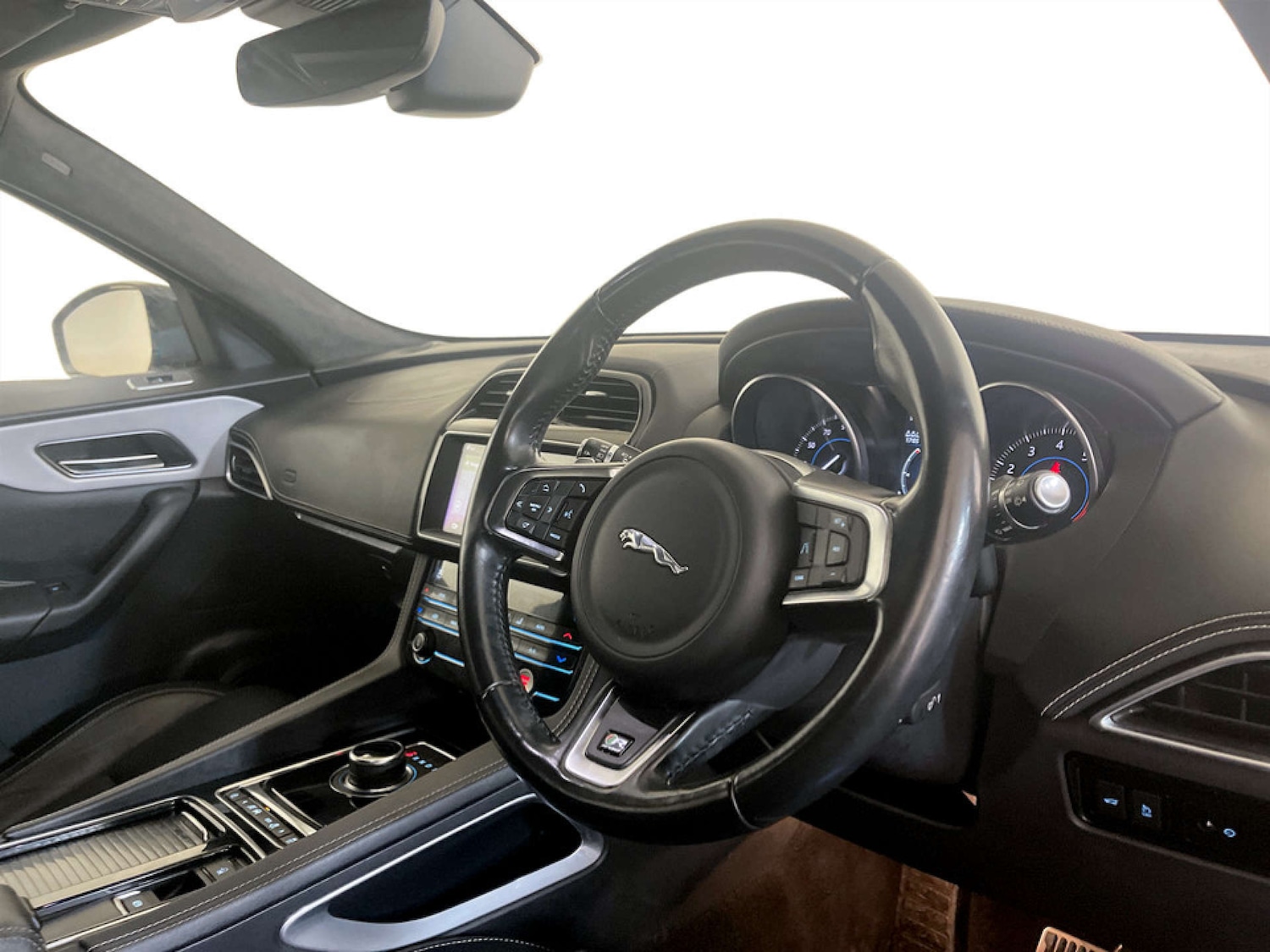 Used Jaguar F-Pace 2018 for sale - 77650533: Photo 16