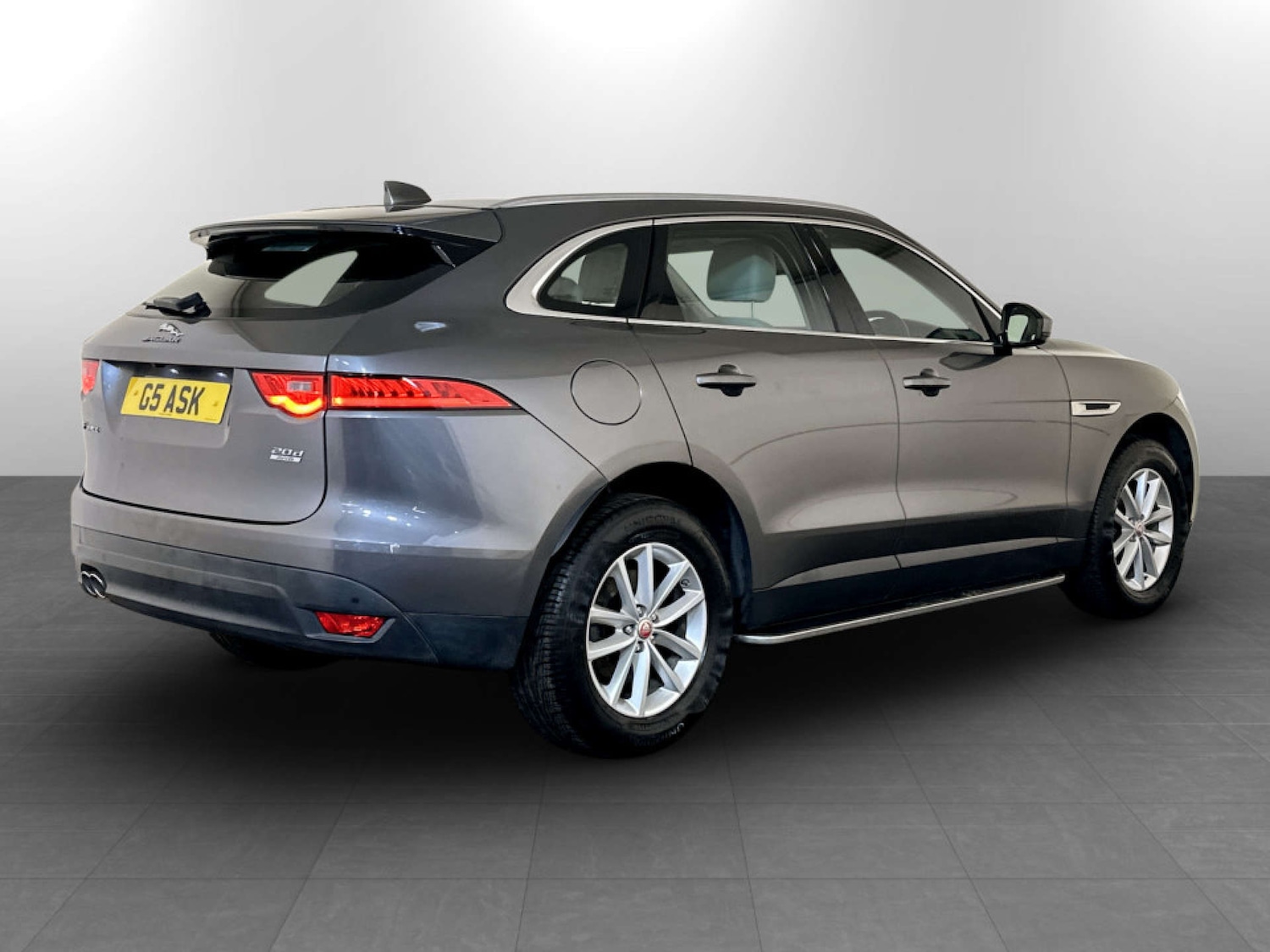 Used Jaguar F-Pace 2016 for sale - 77380722: Photo 10