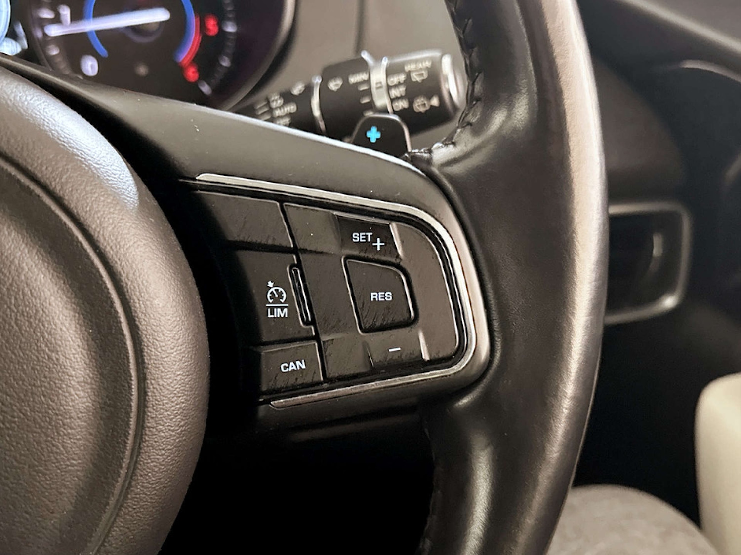 Used Jaguar F-Pace 2016 for sale - 77380722: Photo 20