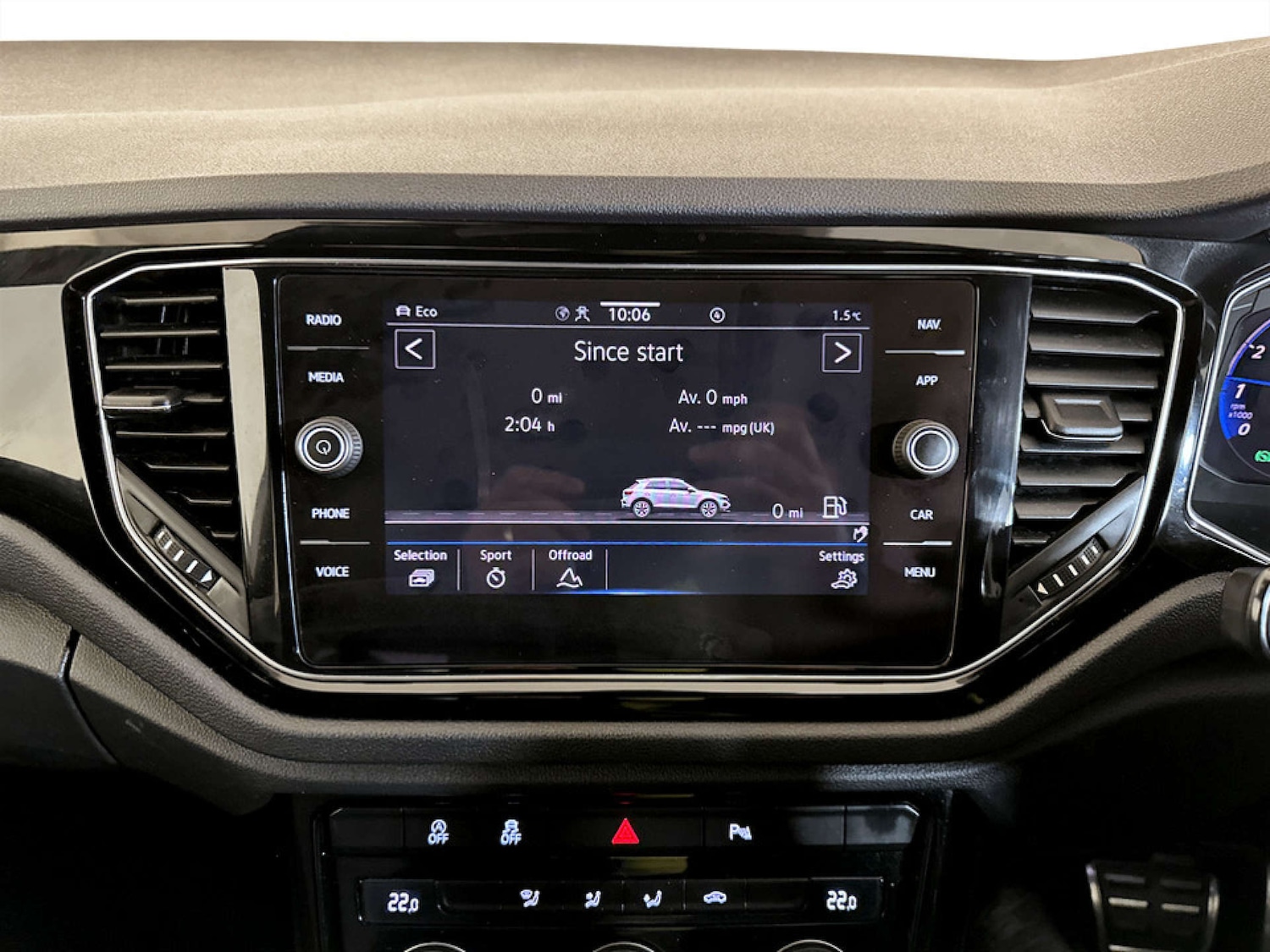 Used Volkswagen T-Roc 2021 for sale - 77185347: Photo 22