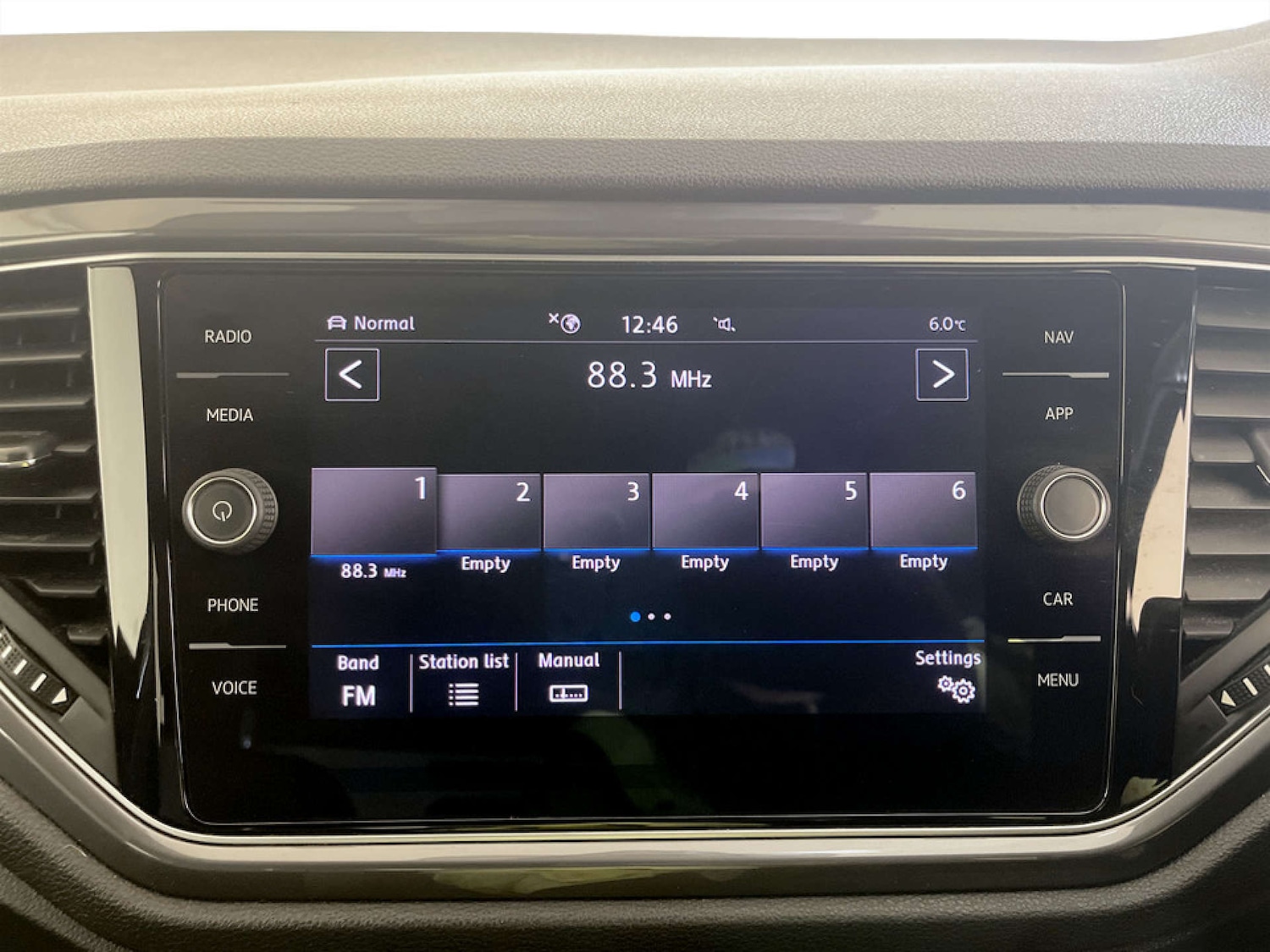 Used Volkswagen T-Roc 2020 for sale - 77211825: Photo 23