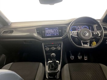 Used Volkswagen T-Roc 2020 for sale - 77211825: Photo